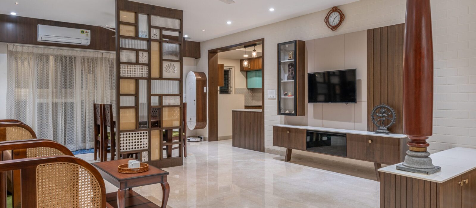Untold_HiResPhotos_Alwarpet-98 Traditional Chettinad home decor with earthy tones and heritage elements